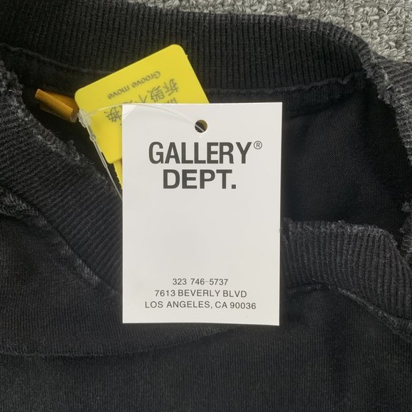 Gallery Gray Short Sleeve Letter Graffiti Print - Picture 8 of 12